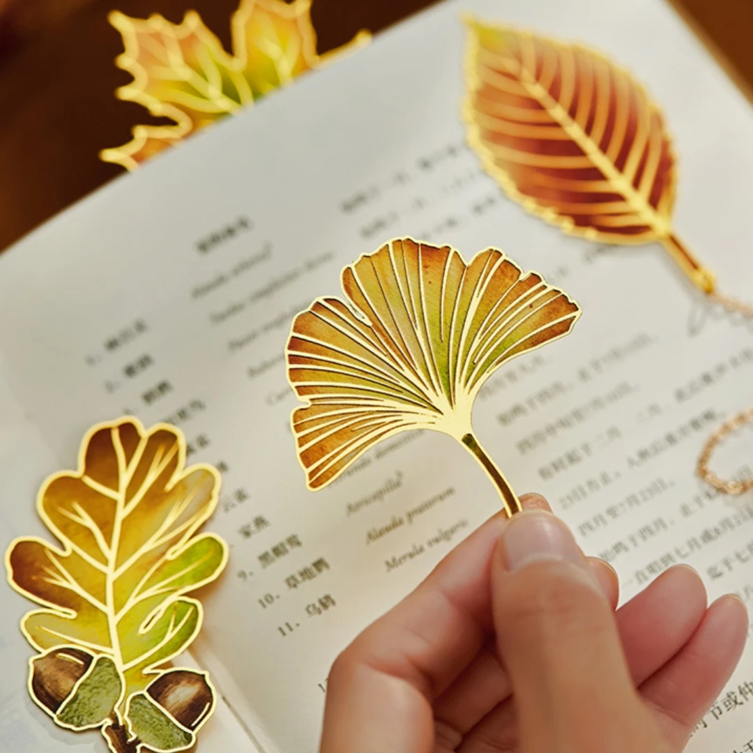

Exquisite Leaf Metal Bookmark With Metal Chain Pendant Maple Leaf Apricot Leaf Bookmark Students Reading Tool