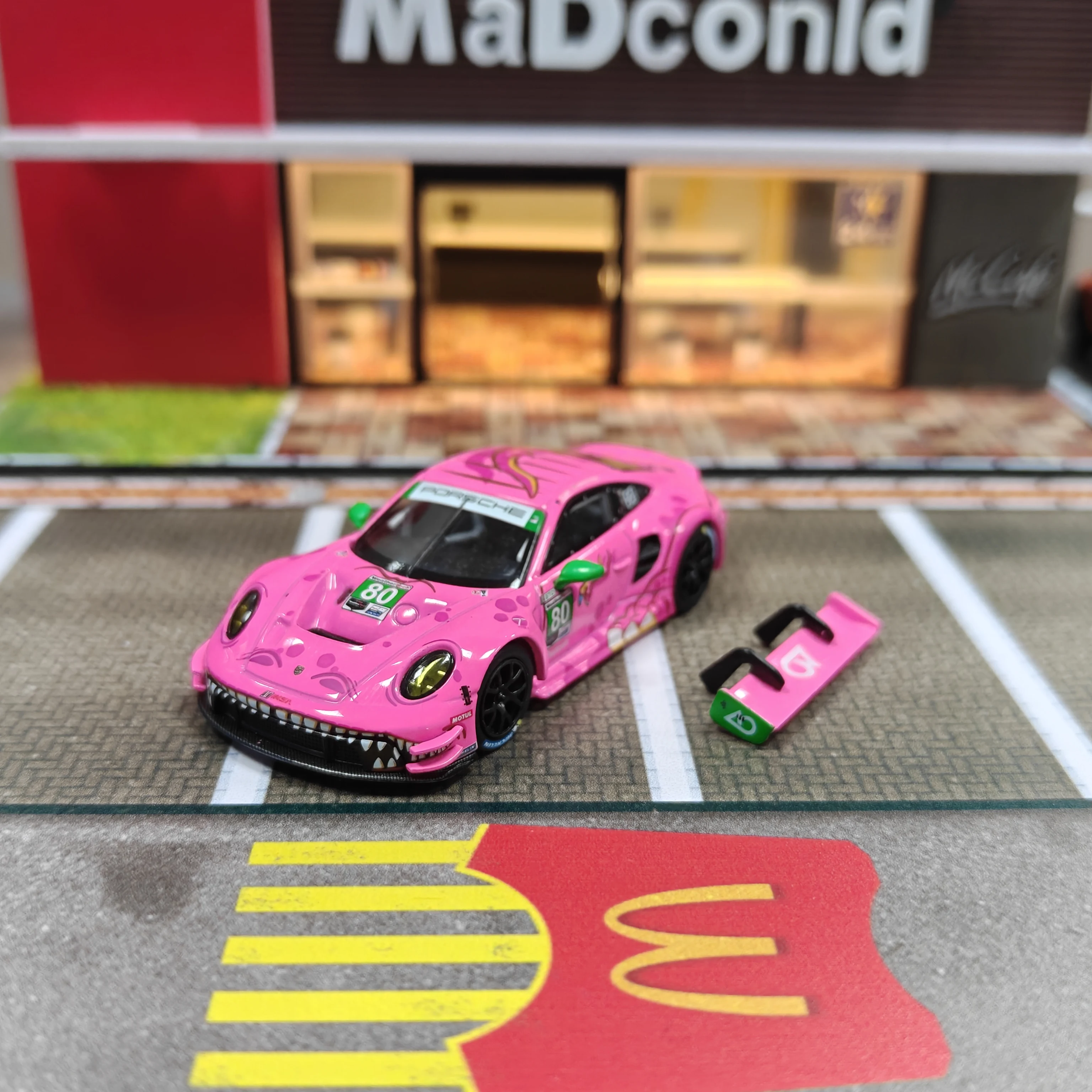 

Tail wing damaged Mini GT 911 GT3 R #80 AO Racing 2023 IMSA VIRginia Roxy #872 1/64（No box）