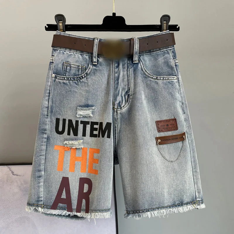High Waist Distred Denim Orts Damen Sommer dünne Fünf-Punkt-Hose individuelle Buchstaben-Stickerei Jeans mit geradem Bein