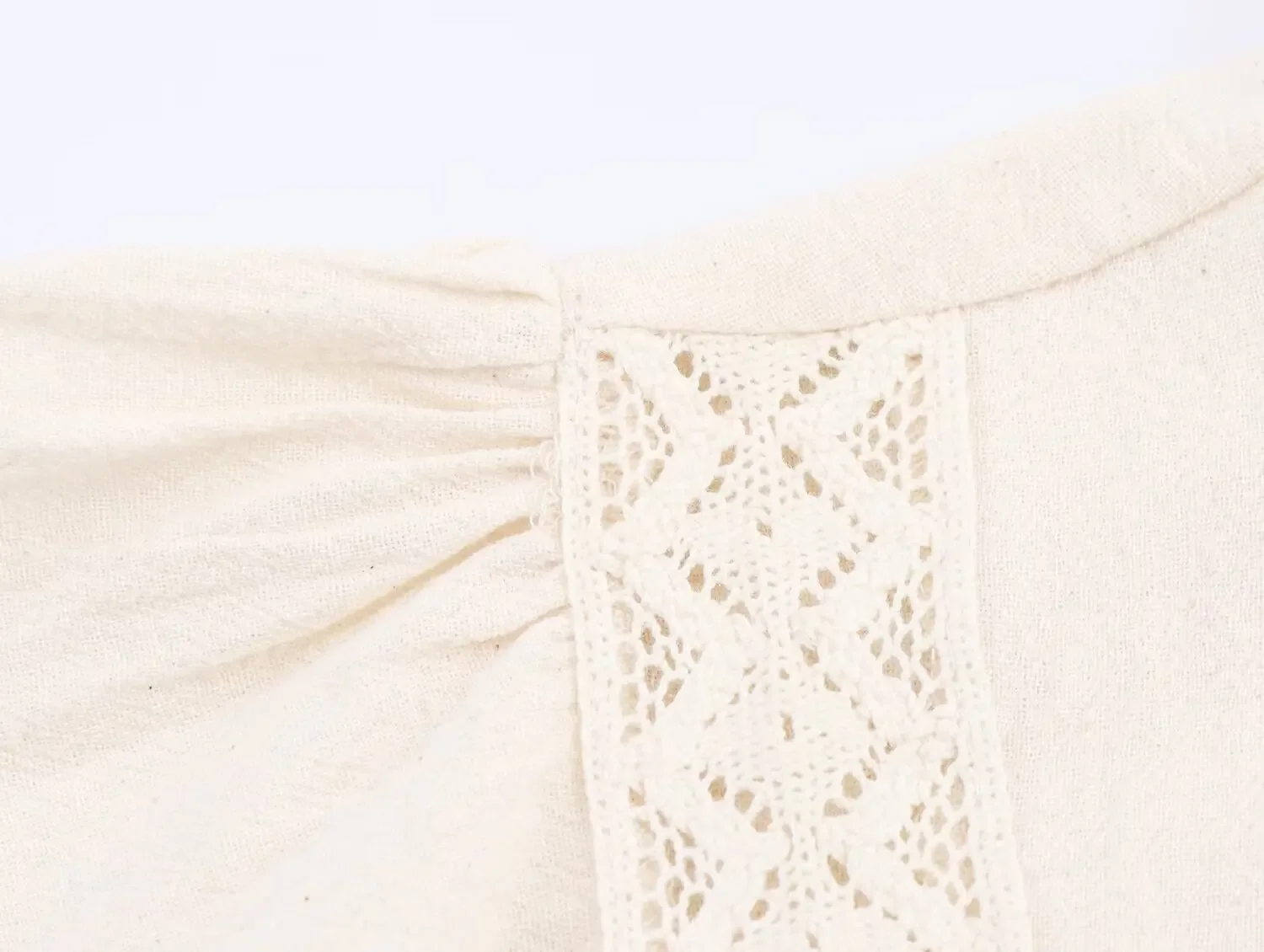 Lace crochet holiday style top Summer Women's Single Row Skirt Multi-Buled round Neck Straight Flower Hook Knitted Holiday Top