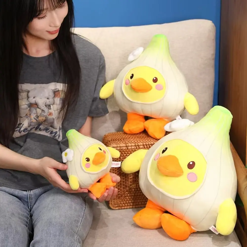 Juguetes de peluche cómodos, pato de ajo amarillo, alas y pie, pato de ajo tímido, almohada de felpa Kawaii, muñeco de peluche suave y divertido, decoración del hogar