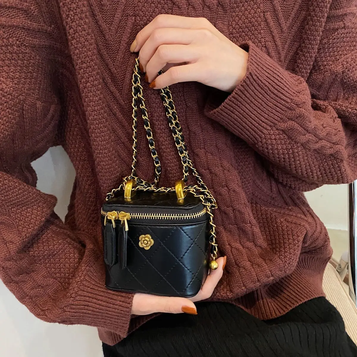 

ELLOVADO Rhombus Pattern Mini Box Bag For Women Luxury Designer 2024 New Shoulder Chain Bags Ladies Fashion Crossbody Hand Bags