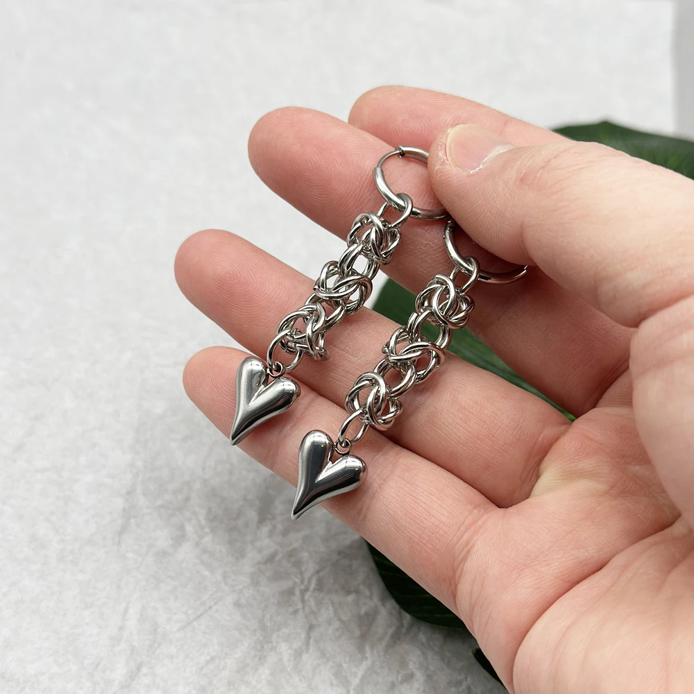 Handmade Stainless Steel Chainmail Heart Dangle Earrings Gothic Stacked Chain Drop Earrings for Women Couple Gift Jewelry