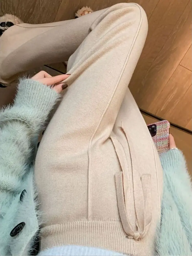 

Уютные женские брюки с высокой талией, осенне-зимние, мягкие, приятные к телу, струящиеся, прямые, в пол, как облако.