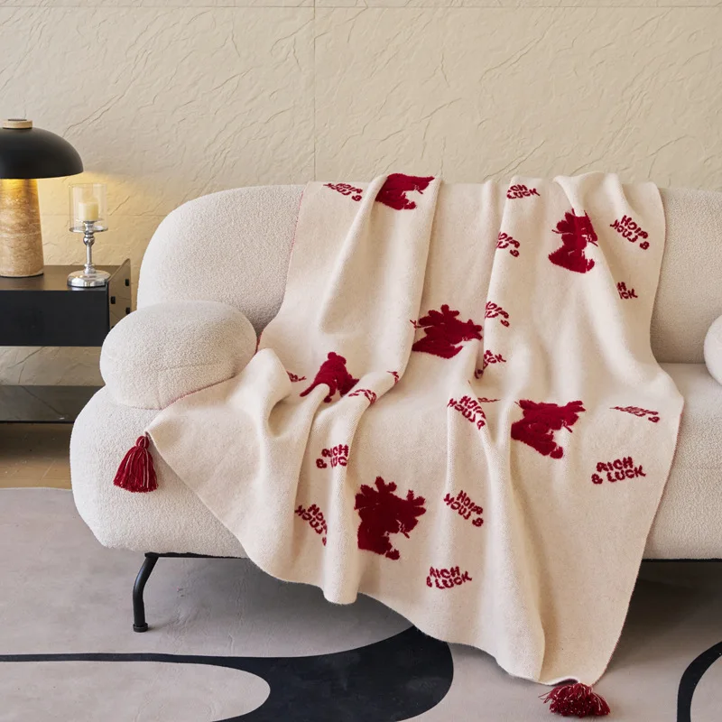 

High Weight Integrated Knitted Towel Embroidered Skin-Friendly Blanket Four Seasons Blanket