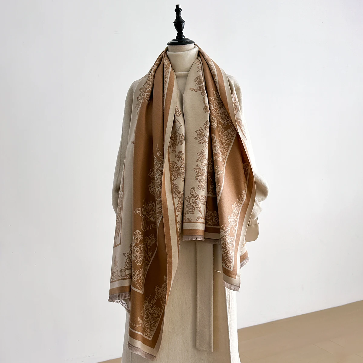 

Women Fashion Winter Warm Imitation Cashmere Scarves Print Pashmina Blanket Thick Shawl Wrap Neckerchief Bufanda Echarpe Scraf