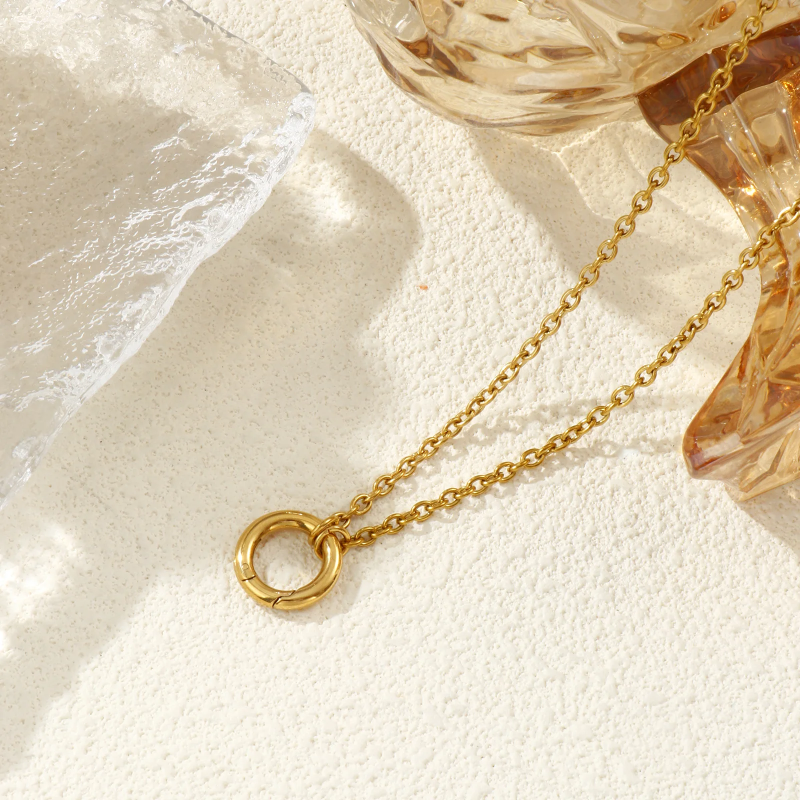 

1pc 18k Gold Plated Necklace 304 Stainless Steel Circular Spring Buckle Pendant Necklace For Women Minimalist Exquisite Gift