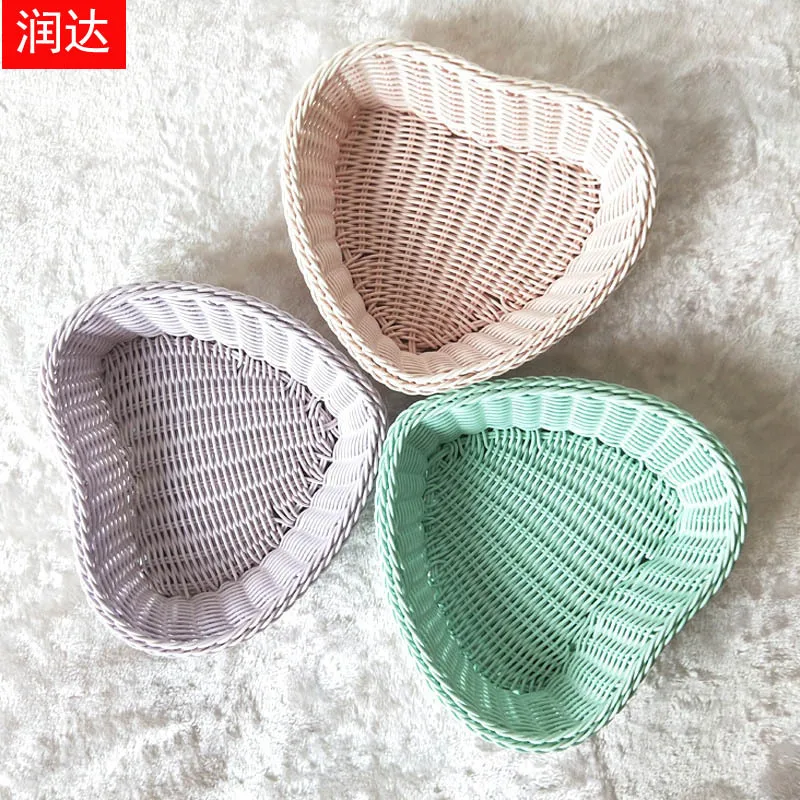 Love Heart Shape Basket Desktop Sweet Color Basket Photo Props for Home Storage Decoration Basket Nordic Storage Fruit Basket