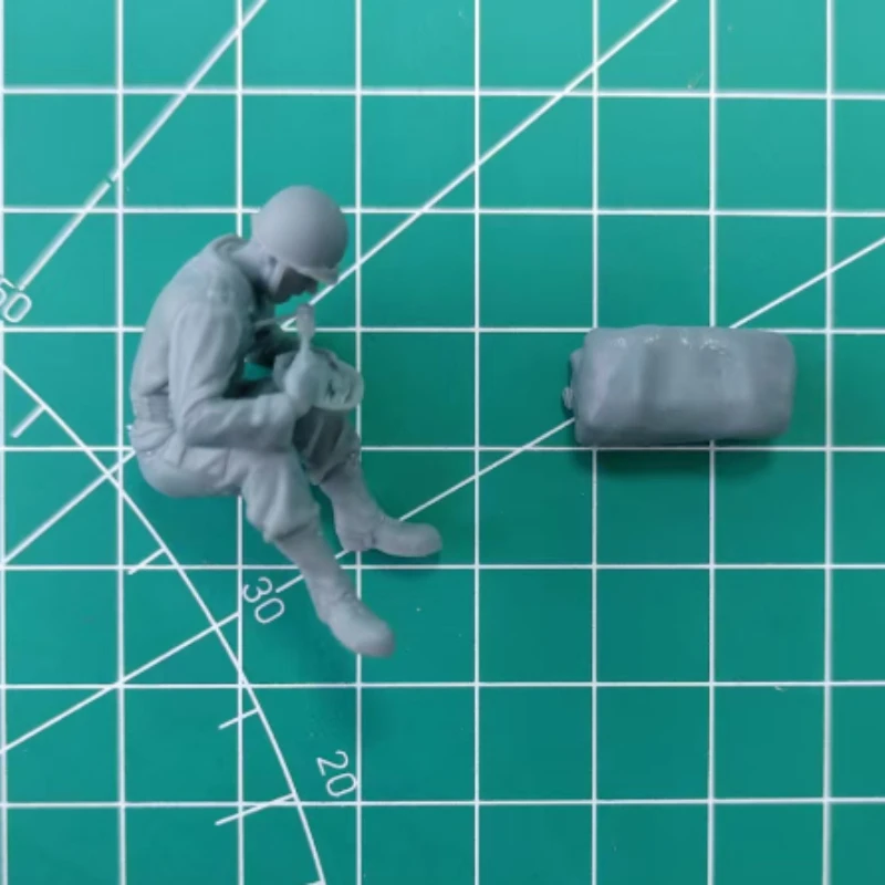 1/35 Scale Die-Cast เรซิ่นรูปชุด WWII US Soldier ในอาหารกลางวันประกอบและ Unpainted