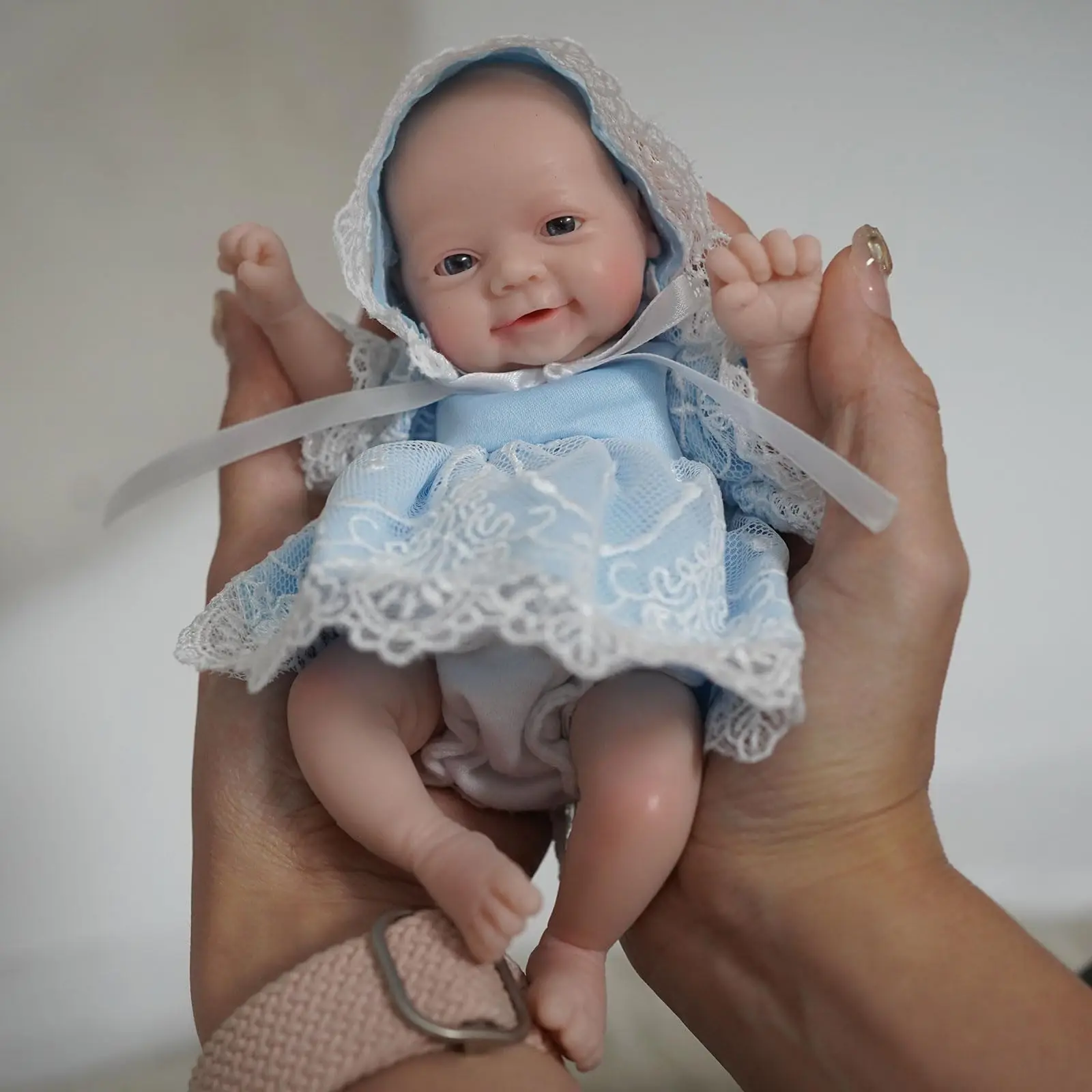 7 Zoll Mini Silikon Reborn Baby Puppe Ella Realistische Neugeborenen-Puppe für Halloween, Erntedankfest, Weihnachtsgeschenk – Detail 1