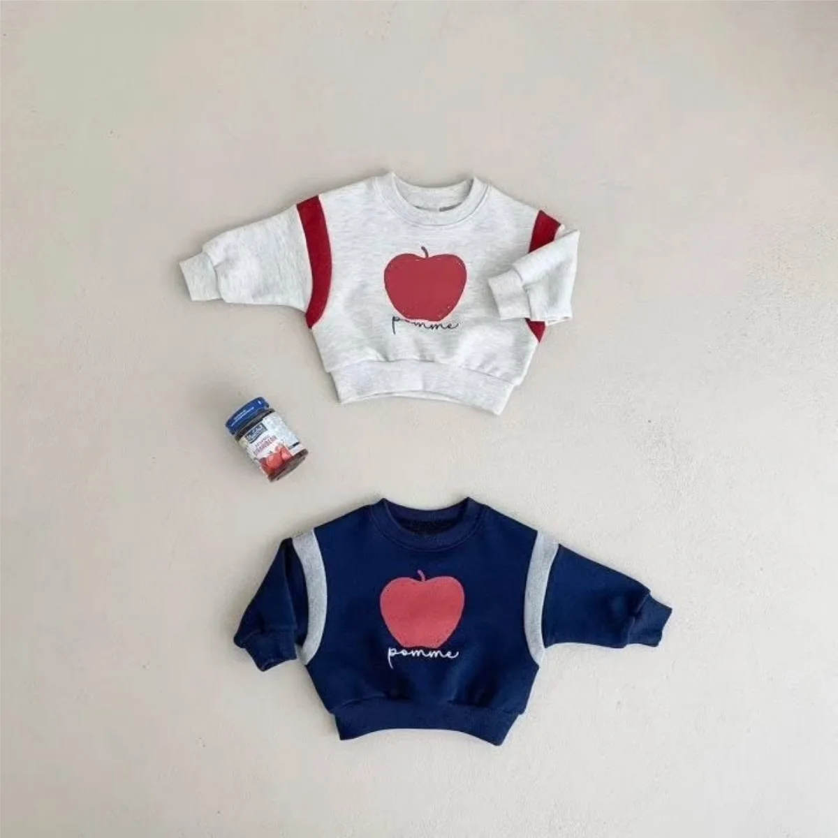 

2025 Autumn New Baby Long Sleeve Casual Sweatshirt Fashion Apple Print Pullover For Boys Girls Loose Tops Kids Sweatshirt
