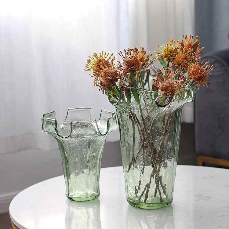 Handmade mouthpiece hammer wave texture natural bubble scissors open green glass vase dining table decorative ornament vase