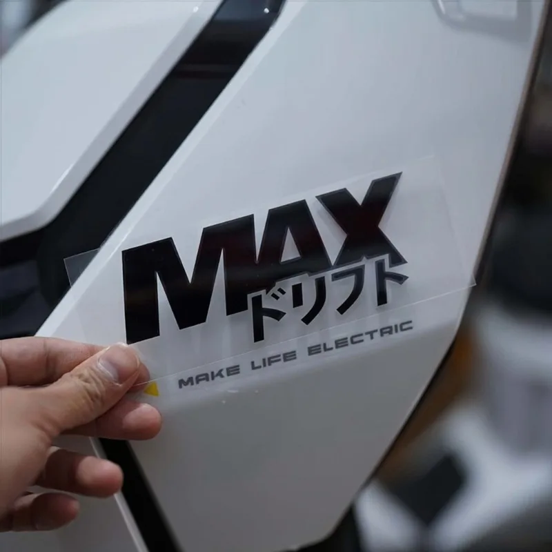 1pc JDM Style MAX Japanese Letter Vinyl Sticker, Waterproof Decal For Scooter Fairing & Helmet Decor