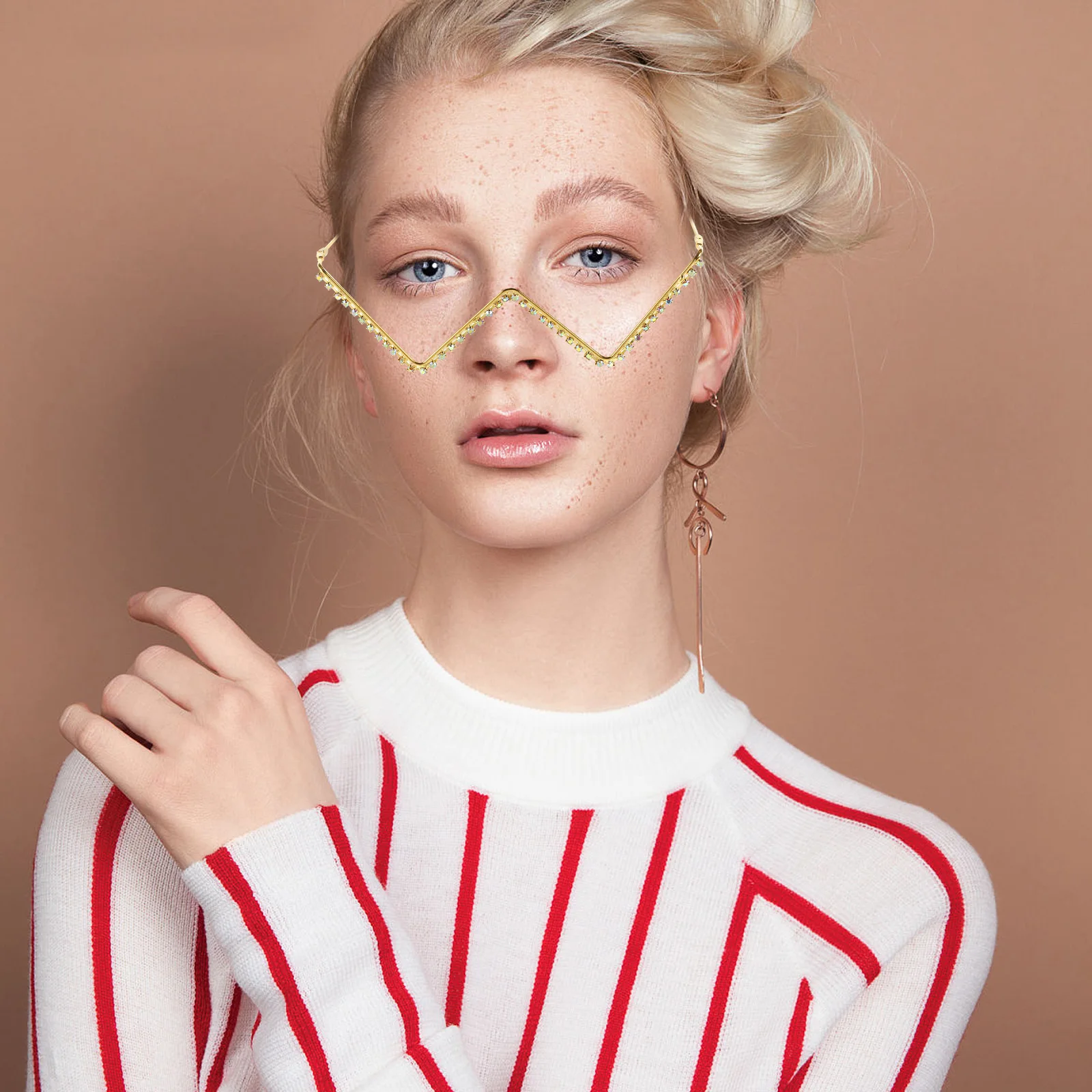 

Rhinestone Eyeglasses Half Circle Punk Metal Sparkling Glasses Costume Punk Eyeglasses Frame Party Accessories Golden Color