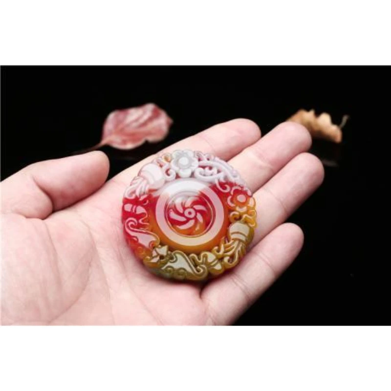 Hetian Yucai Yufu Shou brand pendant, men's and women's hollowed out pendant, jade pendant