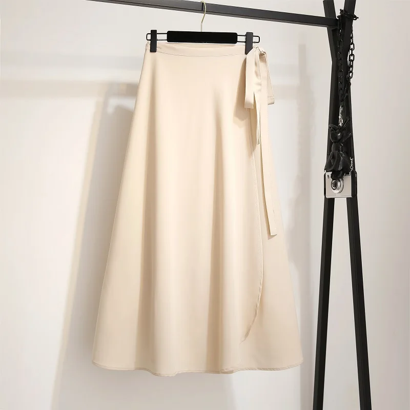 Off-white apricot