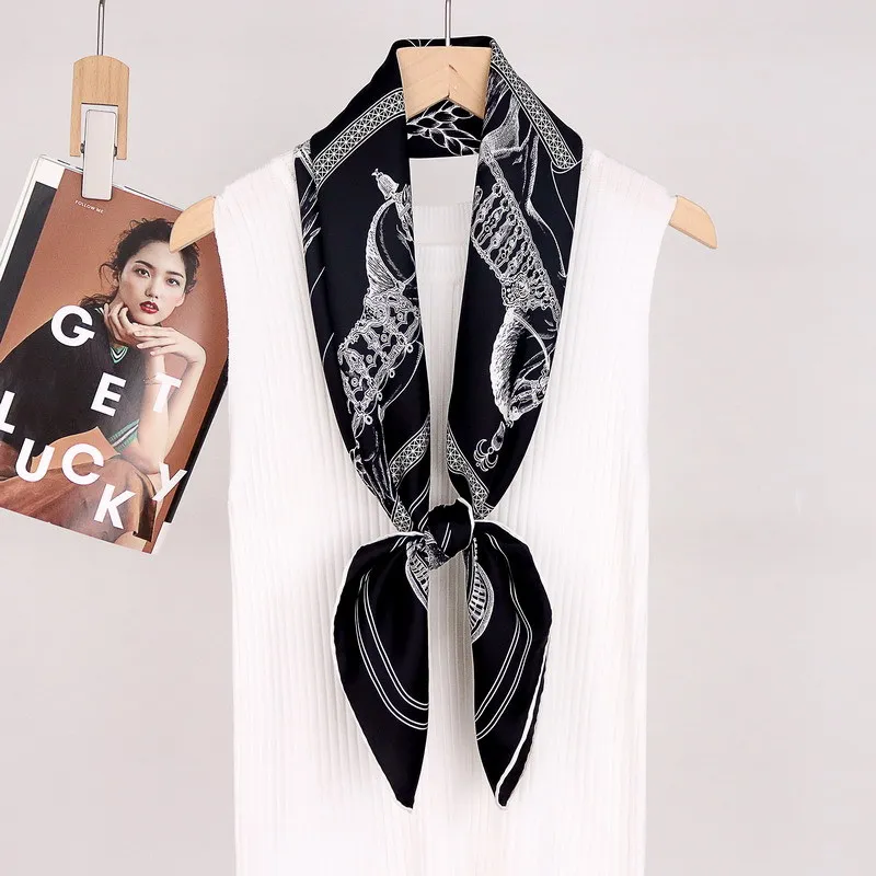 Bufandas de seda de morera negra para mujer, pañuelos cuadrados de diseñador de lujo, Tops, bufandas rodantes, Hijab de Navidad
