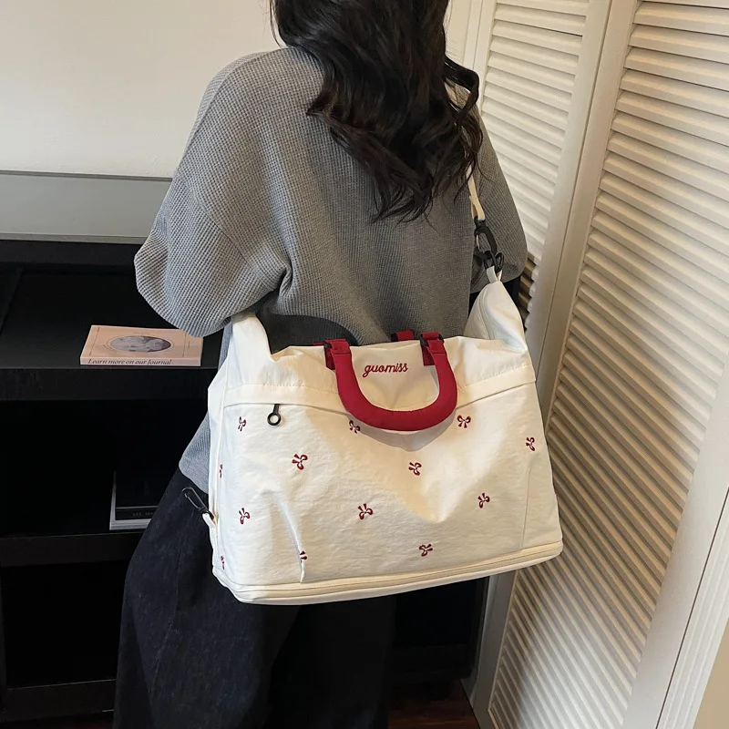 

New Fresh Portable Travel Bag Lightweight Fold Storage Bag Dry Wet Separation Swimming Fashion Leisure Bags for Woman