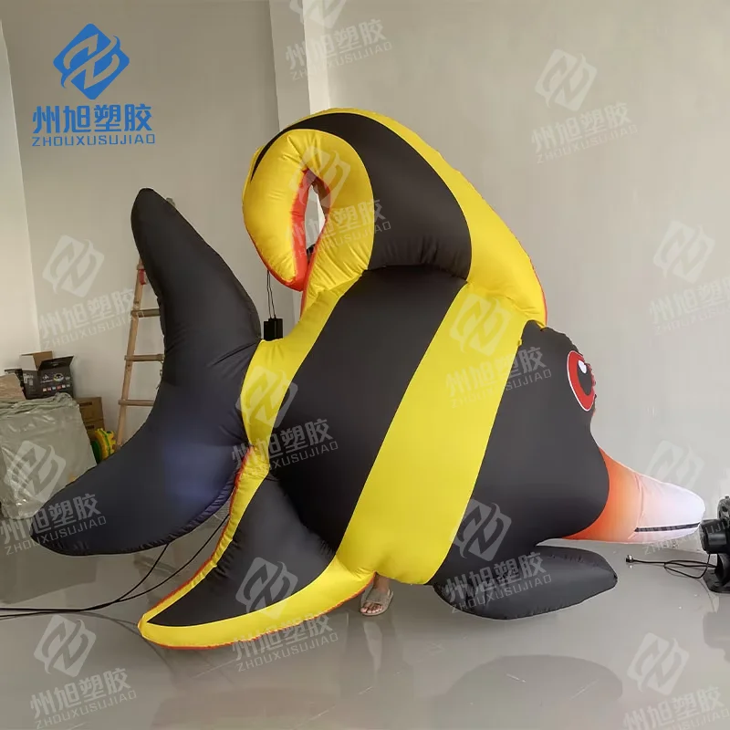 Aquarium opblaasbare tropische vissen gestreepte vis onderwater dier reclame activiteit dieren in het wild thema dag