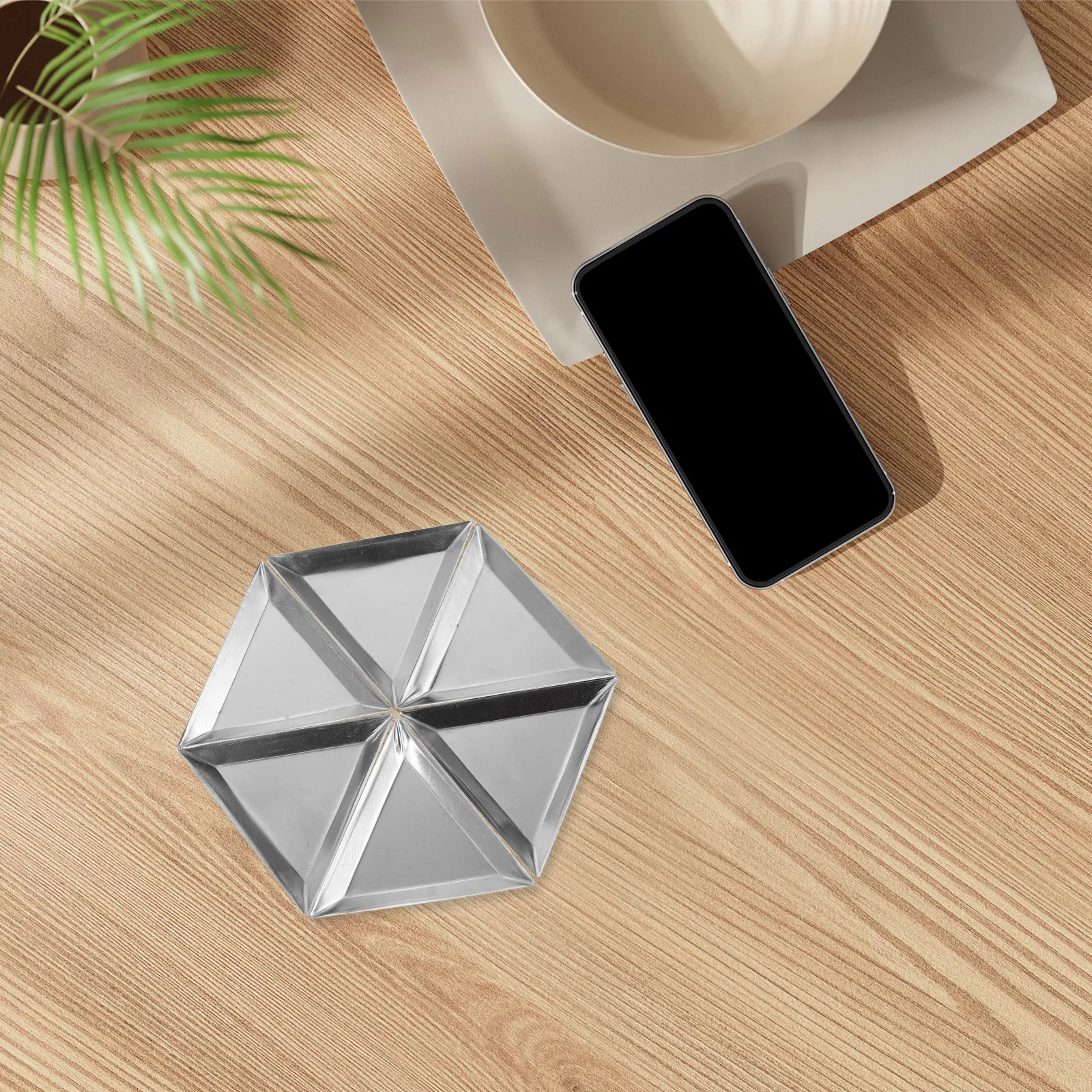 

6Pcs Triangle Shaped Aluminum Bead Sorting Trays Jewelry Organizers for Rhinestones Gems Nail Art DIY Supplies