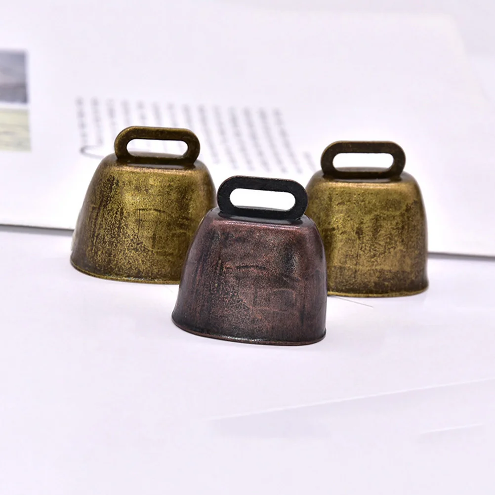 

18 Pcs Metal Cowbell Farm Bells Rustic Eat Grass Decorations Sheep Jingle for Door Knob Copper