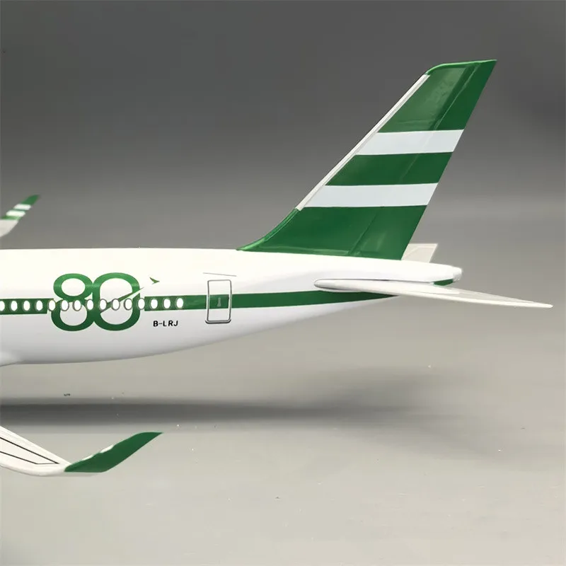 1:142 Scale Cathay Pacific Airways A350 80th Anniversary Commemoration Airplane Model Aircraft With LED Collection Display Gifts - Image 6