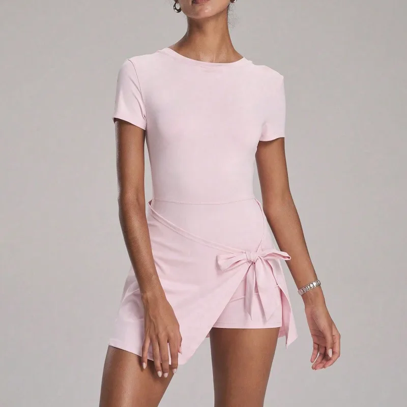 Neues Sportliches Kurzarm-Yoga-Tenniskleid Figurformendes Fitness-Rückenfreies Wickelkleid Damen Polyester Feuchtigkeitsableitend Gerader Saum