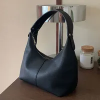 Women Vintage Underarm Bag PU Leather Soft Hobo Shoulder Bags New Solid Color Casual Armpit Handbag Girls Outdoor Daily Tote Bag
