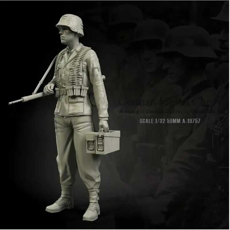 1/35 Scale II European Soldiers Resin Model Kit Unpainted White Theme Collectible Figures