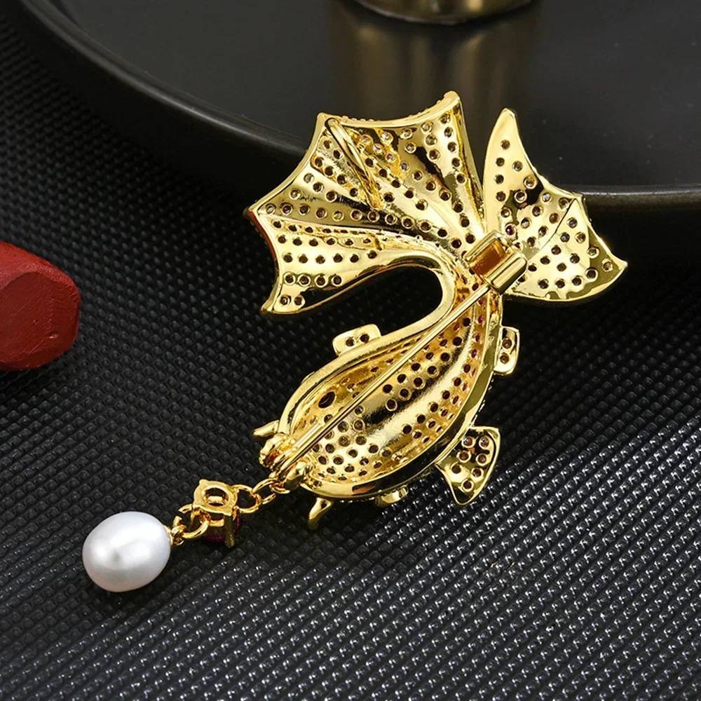 Classic Koi Fish Rhinestone Brooch for Women Unisex Vintage Carp Animal Brooches Fixed Clothes Pin Birthday Party Jewelry