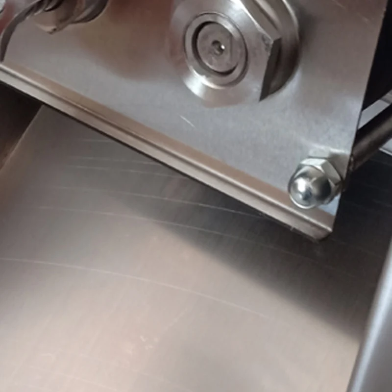 

Новая машина для резки мяса, овощерезка, свежая говядина, баранина, машина для измельчения ломтиков, коммерческая мясорубка, набор съемных ножей