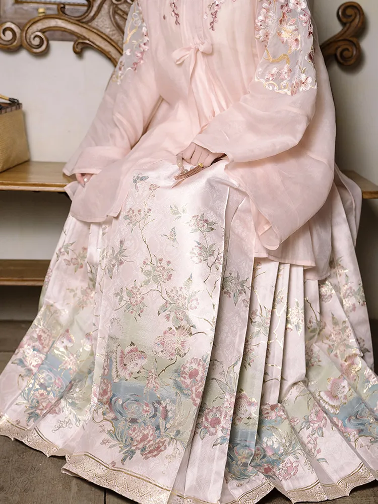 Chuan Dai Shiguang Long Qipao Skirt Original Woven Gold Imitation Flower Small Eight Parts Short Skirt Daily High Waist a Type