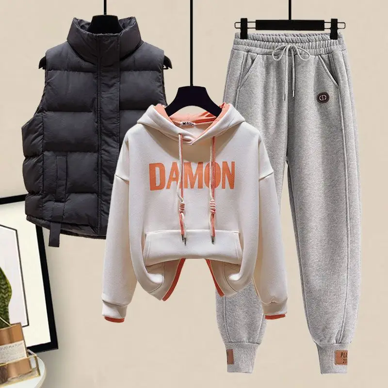 Plush and Thick Hoodie, Cotton Vest Casual Sports Pants 3-piece Fashionable Female Student Sports Set Winter Tracksuit Outfits