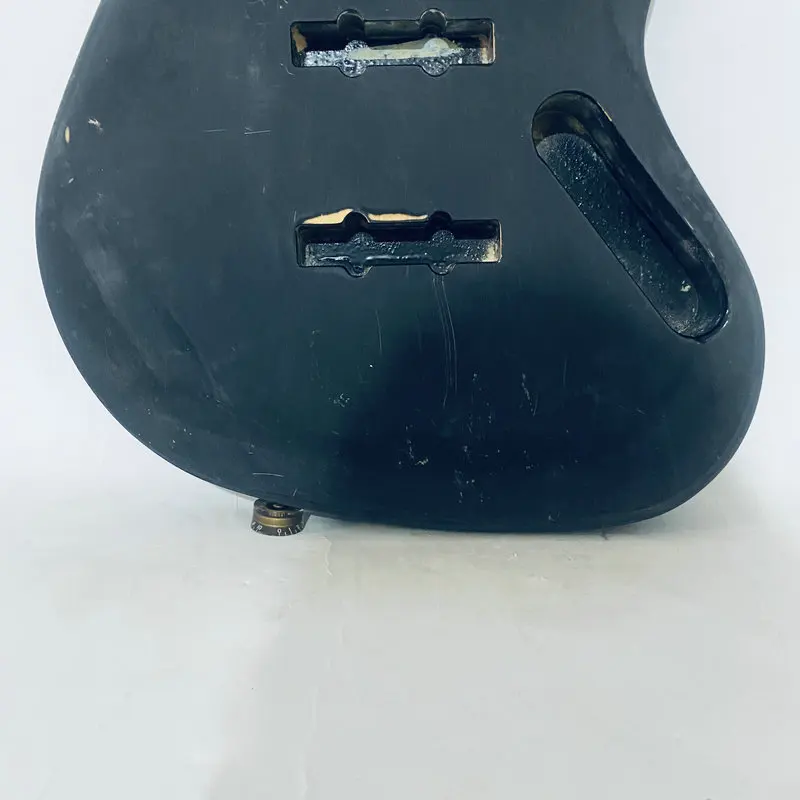 FB120  Black Color Jazz Bass Unfinished 4 or 5 String Electric Bass Body in Solid Wood with Paint anD Wood Damages for DIY