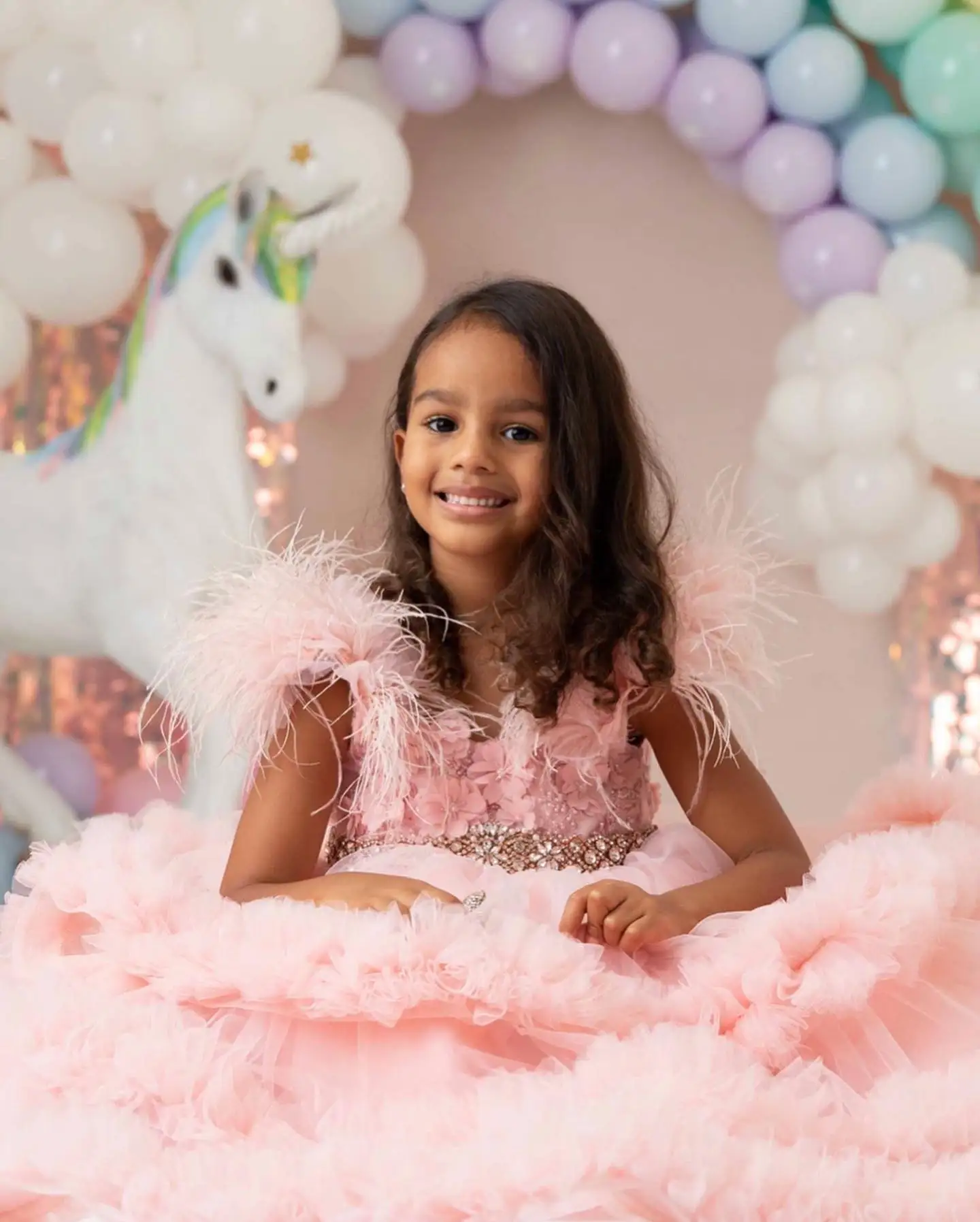 Roze Meisjes Optocht Jurk Gelaagde Veren Bloem Meisjes Jurken Voor Bruiloft Kids Ruches Feest Verjaardagsjurken Voor Fotoshoot