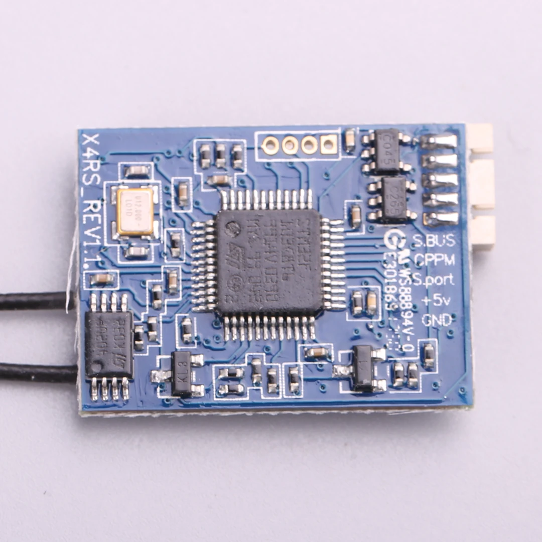 FrSky XSR 2.4GHz 16CH ACCST Receiver QAV with S-Bus And CPPM for Mini Multicopter Compatible with X9D X9E X9DP X12S
