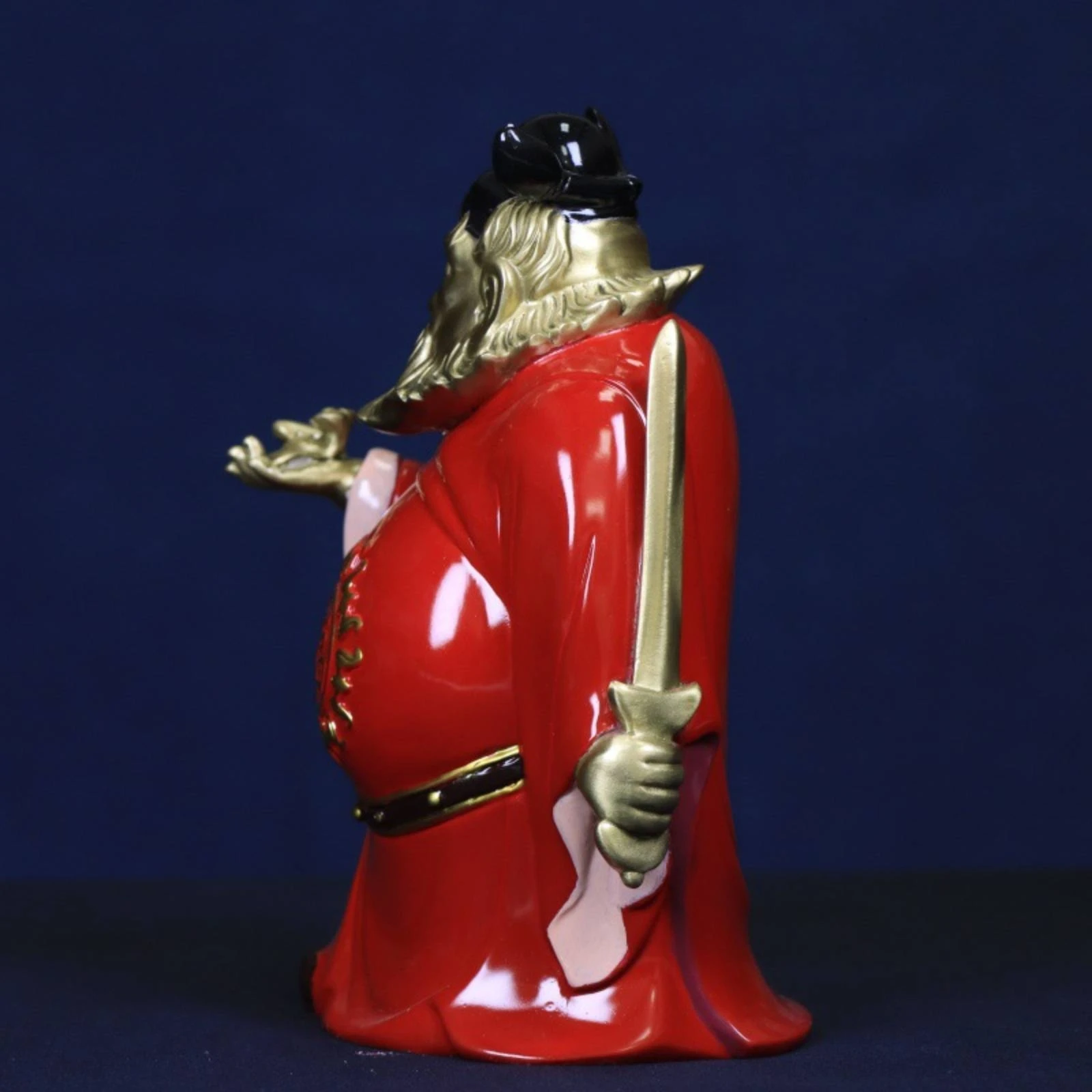 Zhong Kui Figurine Traditional Chinese Design Zhong Kui Statue Home Decor Detailed Craftsmanship House Decoration Decorative