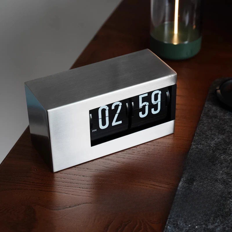 

Автоматический перекидной цифровой календарь, вечный настольный календарь, умные часы с индикатором даты и дня недели, элегантный современный декор для офиса