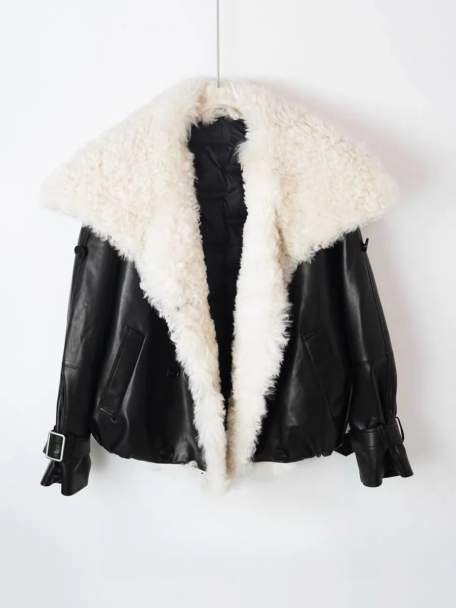 Cappotti e giacche invernali da donna 2025 Giacca in vera pelle femminile con ampio risvolto in lana Elegante cappotto corto caldo da moto con