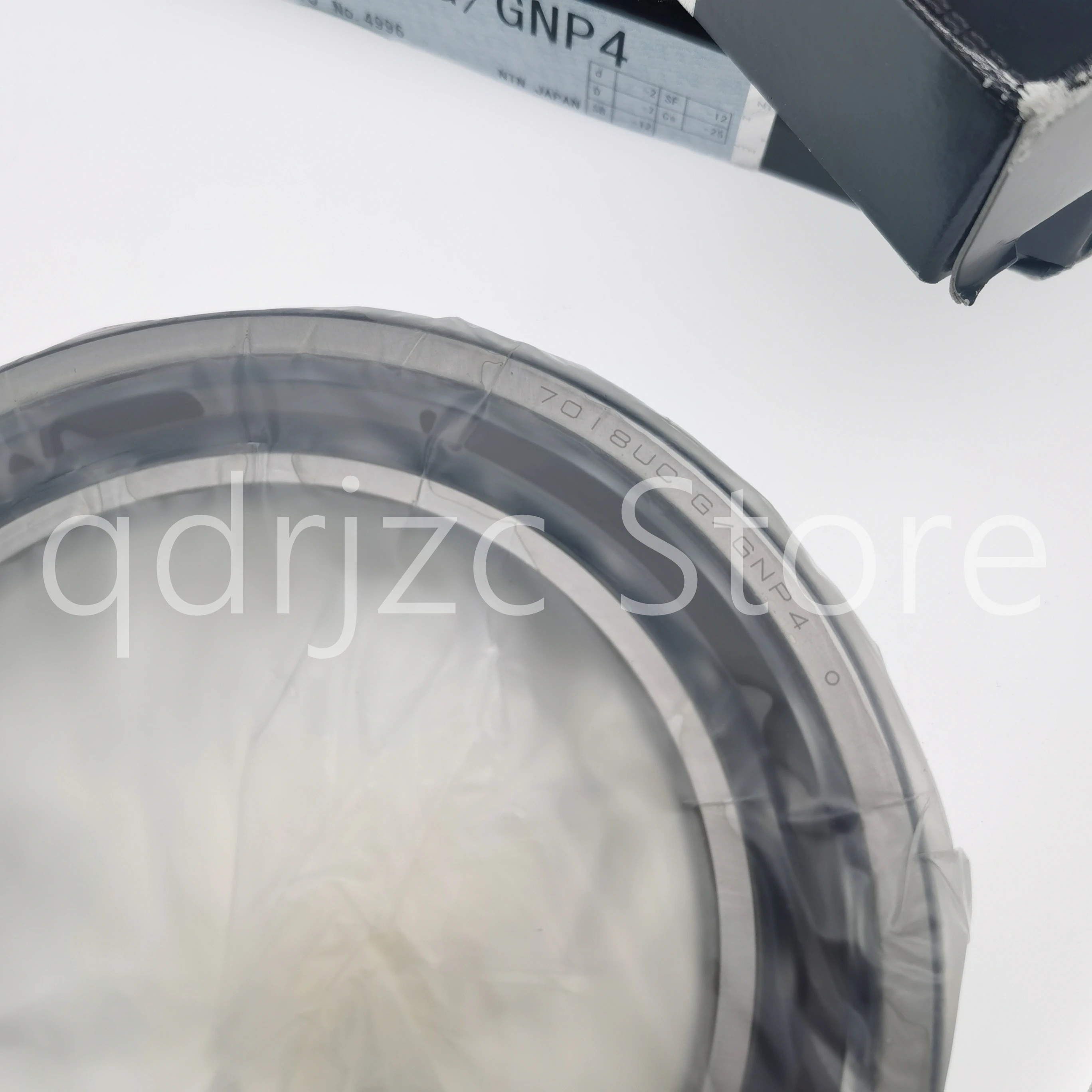 

7018UCG/GNP4 = 7018A5TYNSUMP4 = B7018-E-T-P4S-UM = 7018ACDGB/P4A high speed machine tool spindle bearing