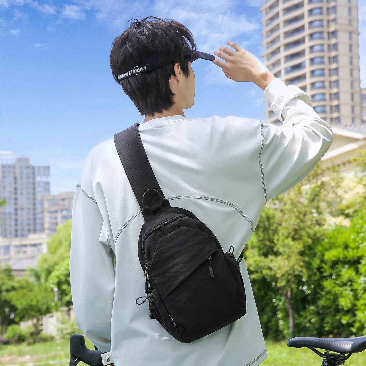 

Мужская нагрудная сумка, модная нагрудная сумка, нишевая поясная сумка, повседневная сумка через плечо большой вместимости, альпинизм