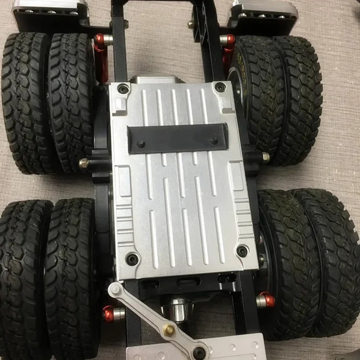 CNCメタルカプラーベースマウントブラケット、1,14 rcトラックトラクタータミヤスカニア、Kyxレーシング用アップグレードパーツアクセサリー