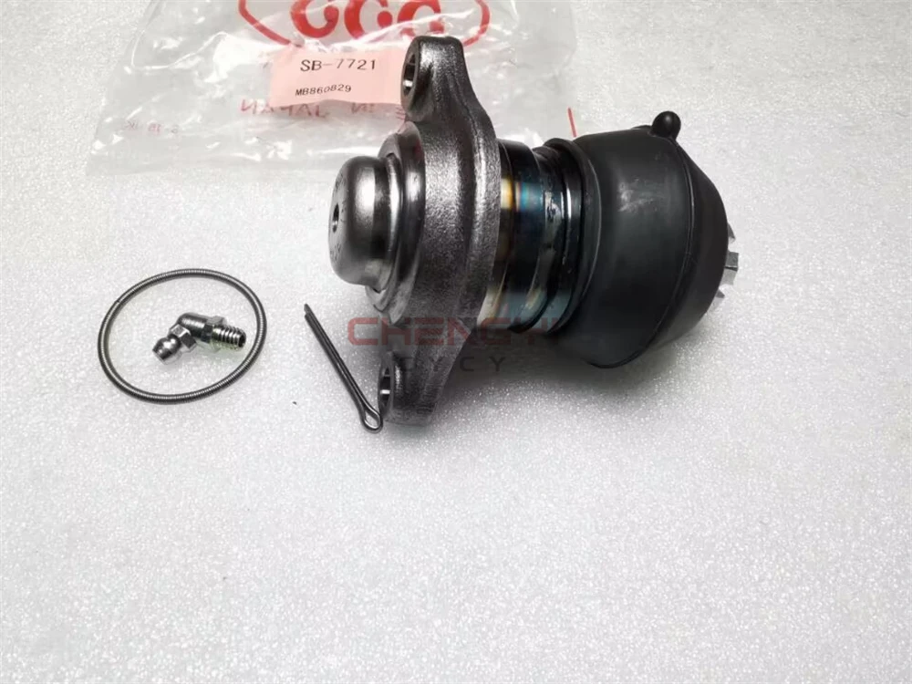 Front Suspension Upper Arm Ball Joint For Pajero Montero V11W V23W V31W V32W V33W V43W V45W MB860829 MB860830