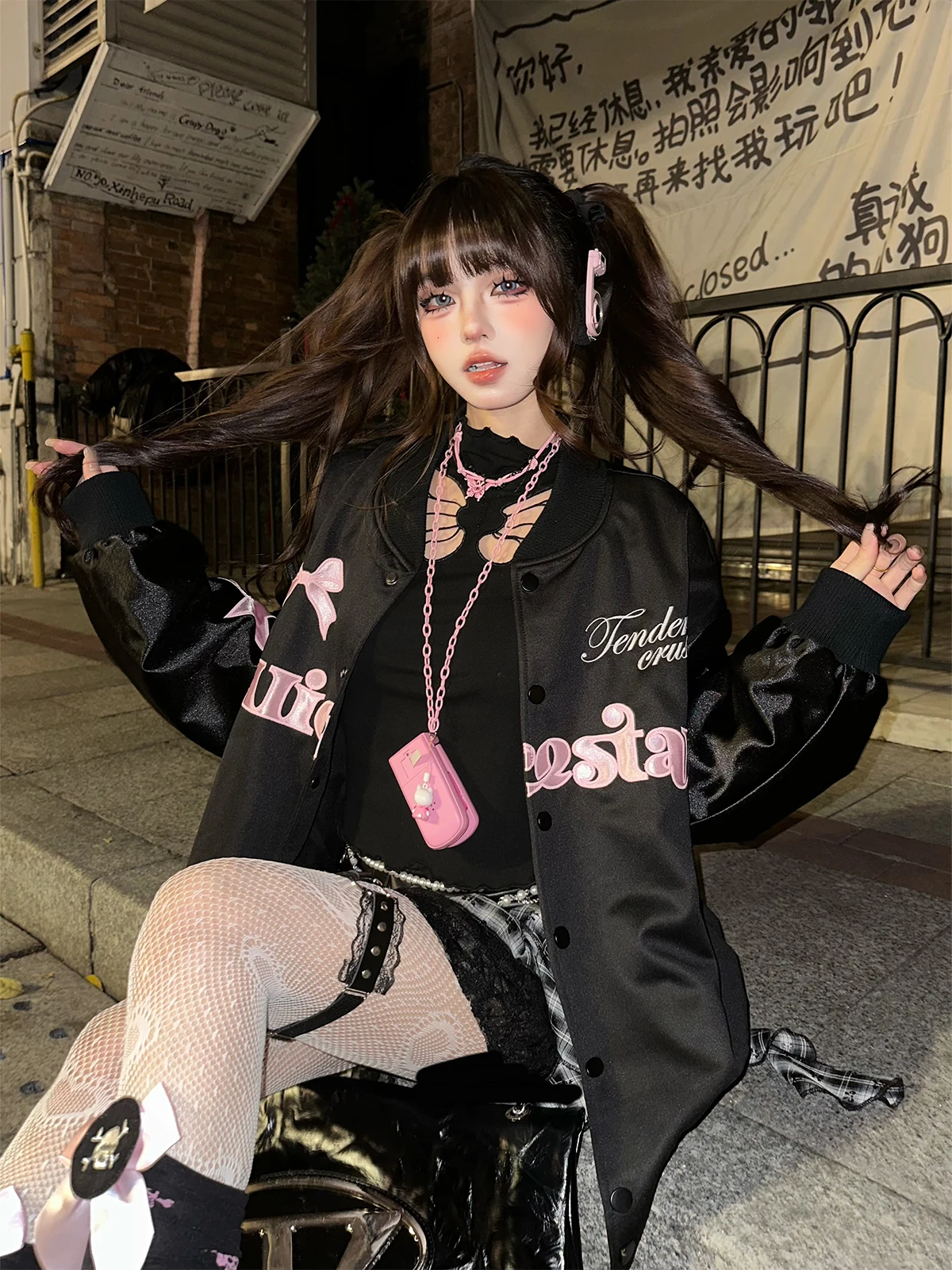 High Quality Hot Selling Wholesale Baseball Jacket Women Loose Fit Slimming Oversized Personalized Embroidery Contrasting Jacket