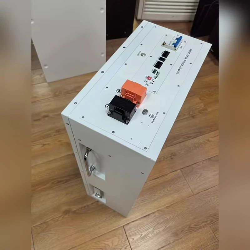 Active Balancing High Capacity 5kw  Home LiFePO4 Power Wall System 48V 100Ah Stackable Lithium Ion Solar Battery
