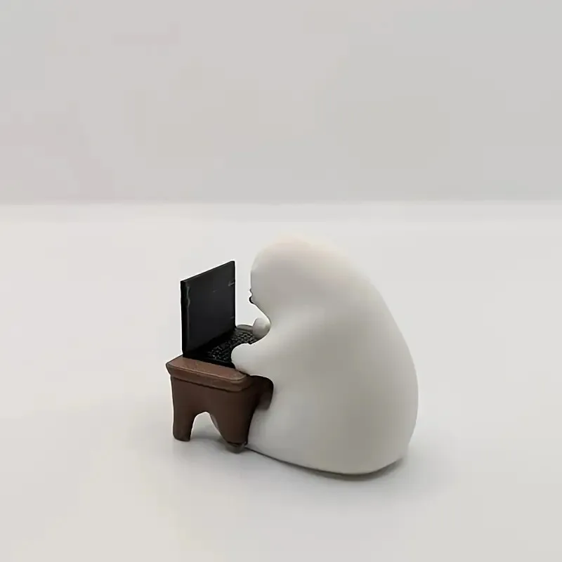 

Cartoon miniature IT Bear statue, interesting laptop bear ornaments, suitable for bookshelf or workspace desktop decoration