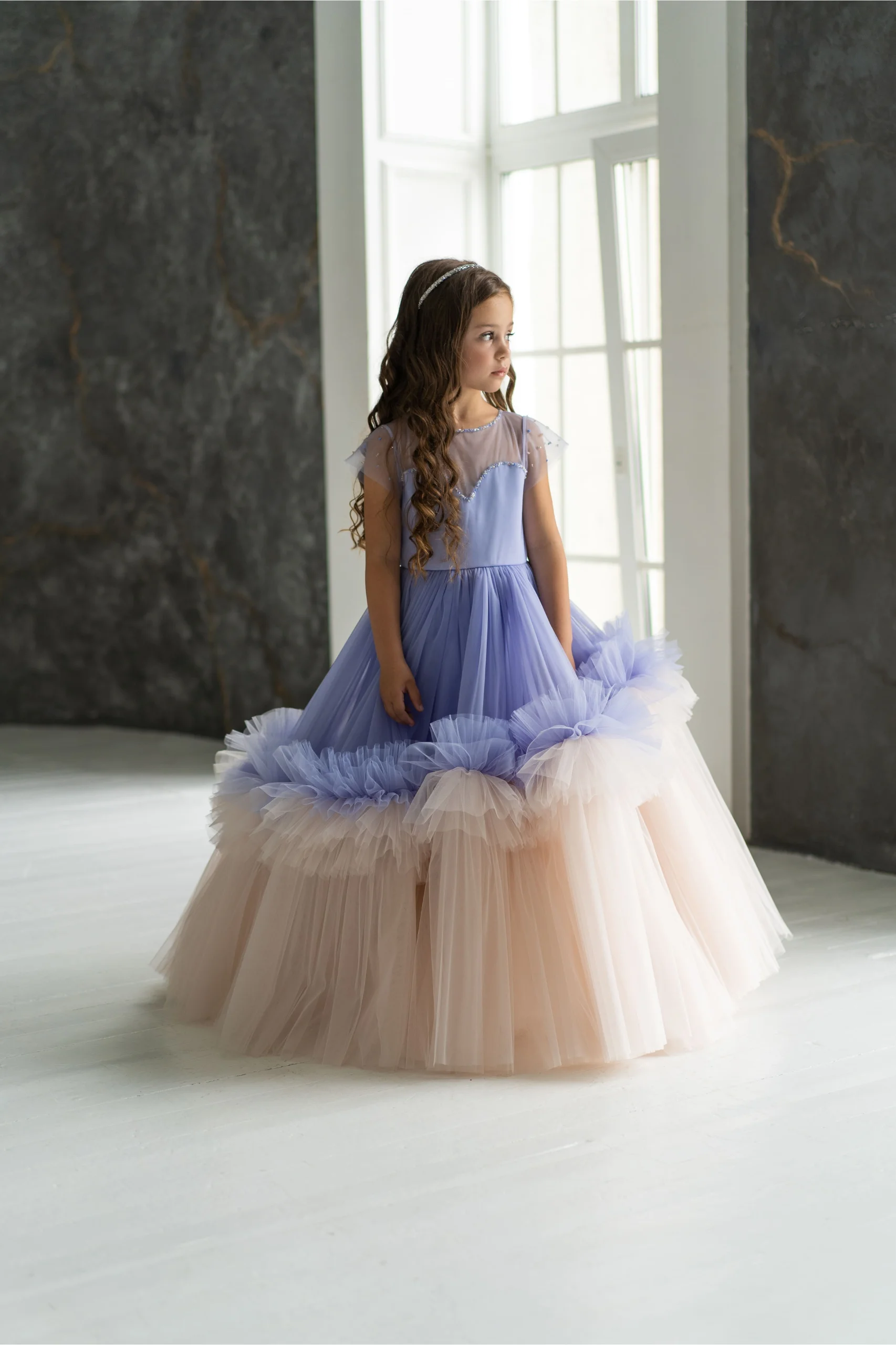 Tulle Flower Girl Dresses for Wedding Party Sleeveless Ruffles First Communion Prom Ball Gown Chrismas Birthday Evening Dress