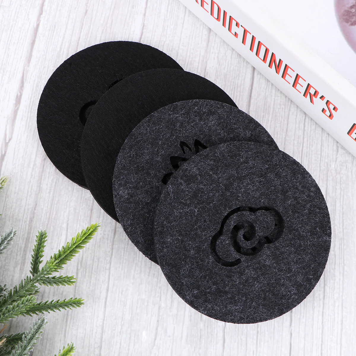 

20 pcs Absorbent Felt Coasters Water-Absorbent Skidproof Anti-Slip Drink Pad Cup Mat Washable Large Size Hollow Design
