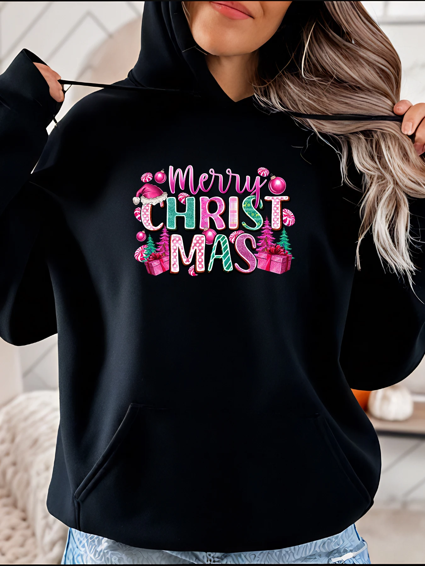 

Merry Christmas Print Hoodie Casual Style Festive Design Women's Holiday Wear