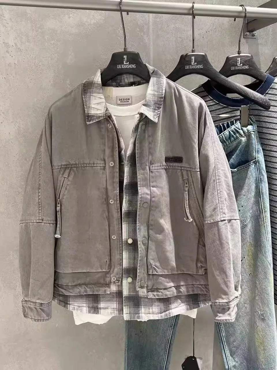 

Faionable Retro Patchwork Design Jaet Spring Autumn Trendy Brand Men's Clothing Stand Fit Polyester Fiber Long Sve ...